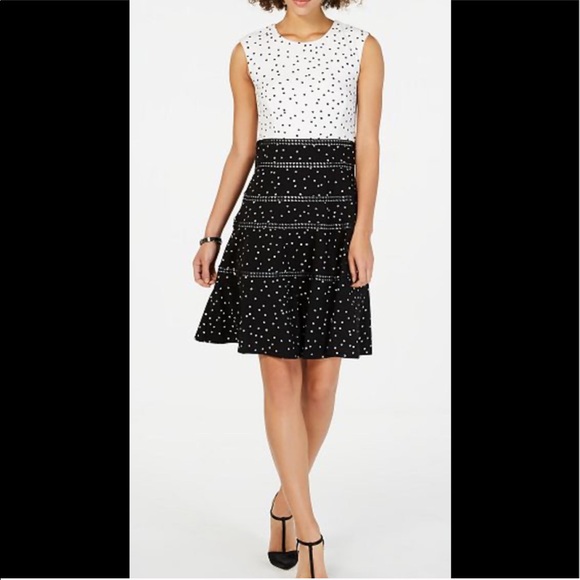 Taylor Dresses & Skirts - Polka dot fit and flare dress